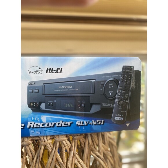 Vintage SONY VCR SLV-N51 - New In Sealed Box - Hi-Fi Stereo Sound - Picture 3 of 9